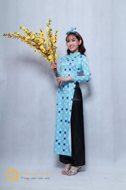 Trang phục áo dài Ba Sài Gòn 01
