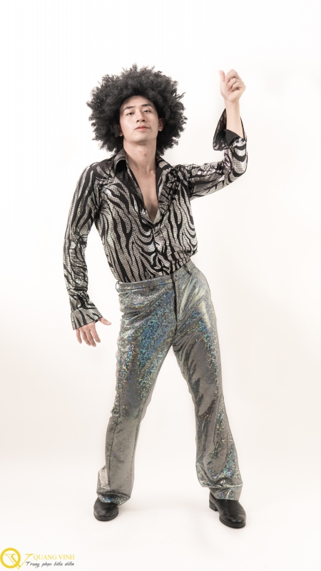 Trang phục thập niên 1970 nhảy disco 28