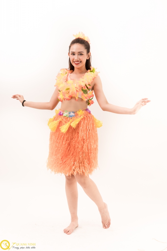 Trang phục hawai nữ 01